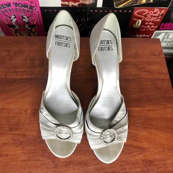 Mootsies Tootsies Shoes - Mootsies Tootsies Peep Toe-Heels - Size 9.5